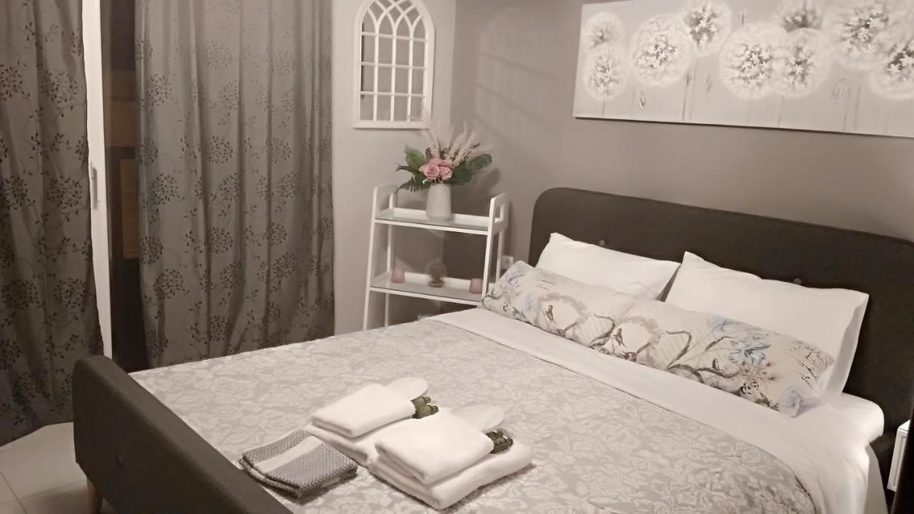 Iris Deluxe Suites 2 كافالا المظهر الخارجي الصورة