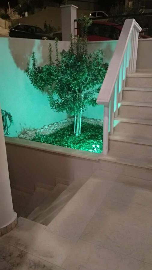 Iris Deluxe Suites 2 كافالا المظهر الخارجي الصورة